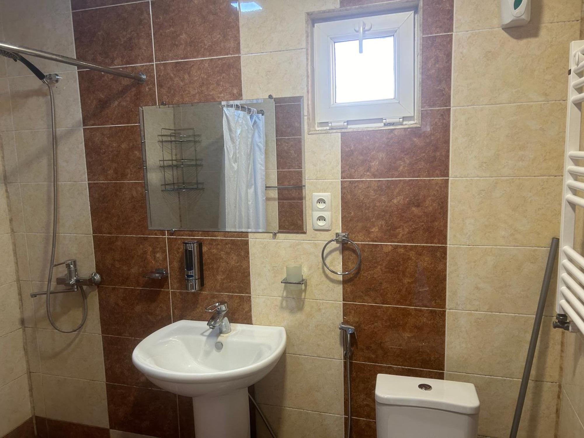 Guest house Medea Koutaïssi Extérieur photo